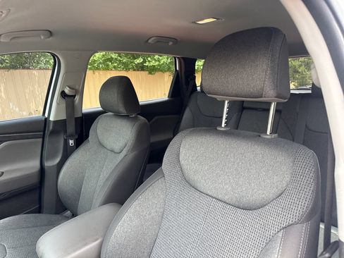 Used 2020 Hyundai Santa Fe SEL AWD/4WD image 13