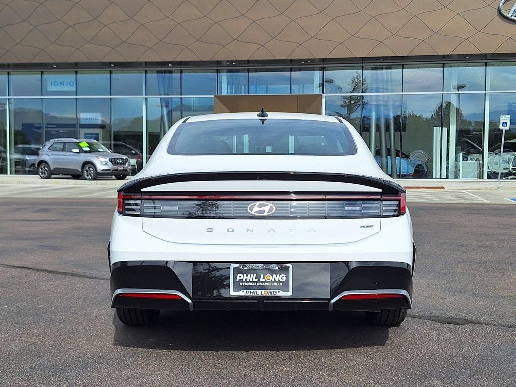 New 2026 Hyundai Sonata SEL AWD/4WD image 4