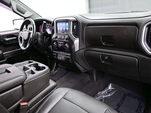 Used 2019 Chevrolet Silverado 1500 LTZ w/ Max Trailering Package AWD/4WD image 14