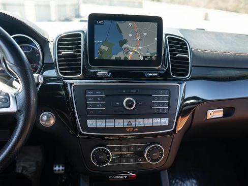 Used 2019 Mercedes-Benz GLE 43 AMG 4MATIC image 31