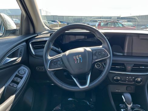 Used 2025 Buick Encore GX Preferred image 26