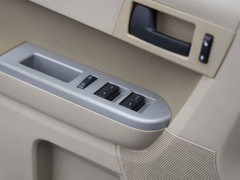 Used 2011 Ford Escape XLT w/ 203A Rapid Spec Order Code image 29