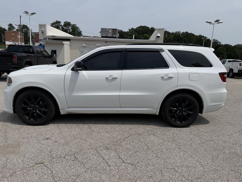 Used 2018 Dodge Durango R/T w/ Technology Group AWD/4WD image 4