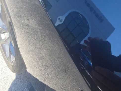 Used 2019 Dodge Challenger R/T w/ Driver Convenience Group image 15