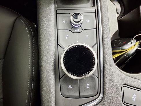 Certified 2021 Cadillac XT5 Premium Luxury image 22