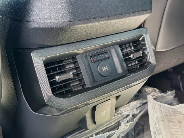 New 2027 Ford F450 Platinum w/ FX4 Off-Road Package AWD/4WD image 19