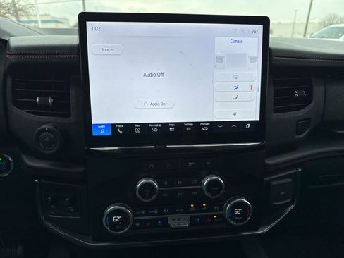 Used 2024 Ford Expedition Max Limited image 17