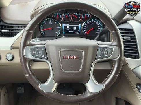 Used 2020 GMC Yukon SLT w/ Premium Edition AWD/4WD image 14
