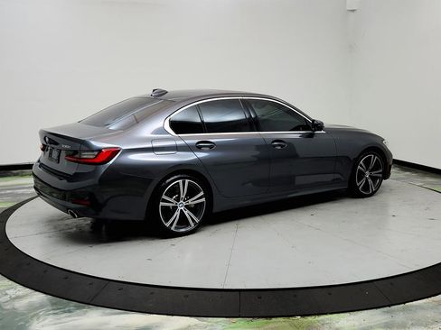 Used 2020 BMW 330i Sedan w/ Convenience Package RWD image 5
