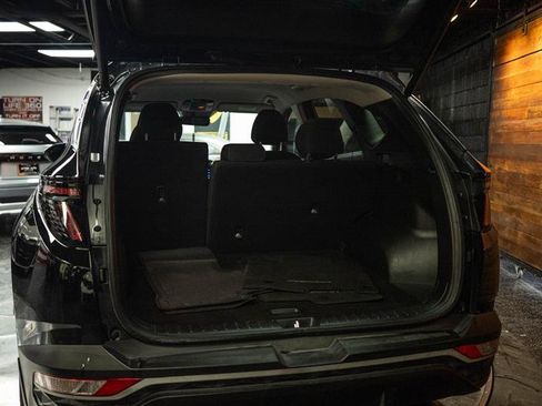Used 2023 Hyundai Tucson SEL FWD image 7