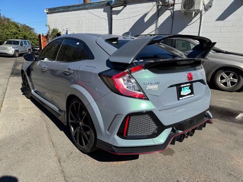 Used 2019 Honda Civic Type R image 2