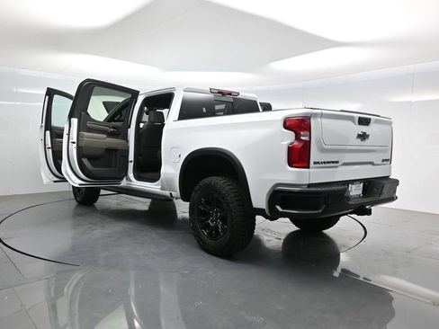 Used 2025 Chevrolet Silverado 1500 ZR2 AWD/4WD image 50