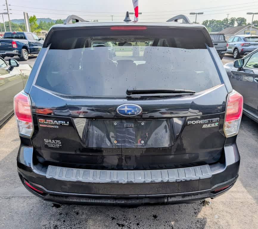 Used 2017 Subaru Forester 2.5i Premium w/ All-Weather Package AWD/4WD image 5
