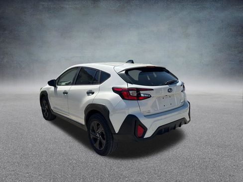 Used 2024 Subaru Crosstrek 2.0i AWD/4WD image 3
