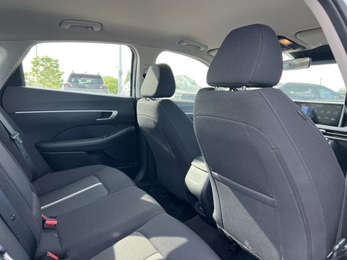 Used 2025 Hyundai Sonata SEL FWD image 19