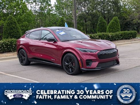 Certified 2025 Ford Mustang Mach-E GT AWD/4WD image 1