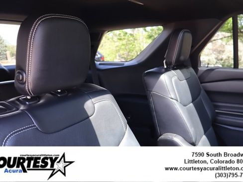 Used 2020 Ford Explorer ST w/ Premium Technology Package AWD/4WD image 31