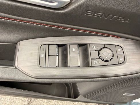 New 2026 Nissan Sentra SR w/ SR Premium Package FWD image 11