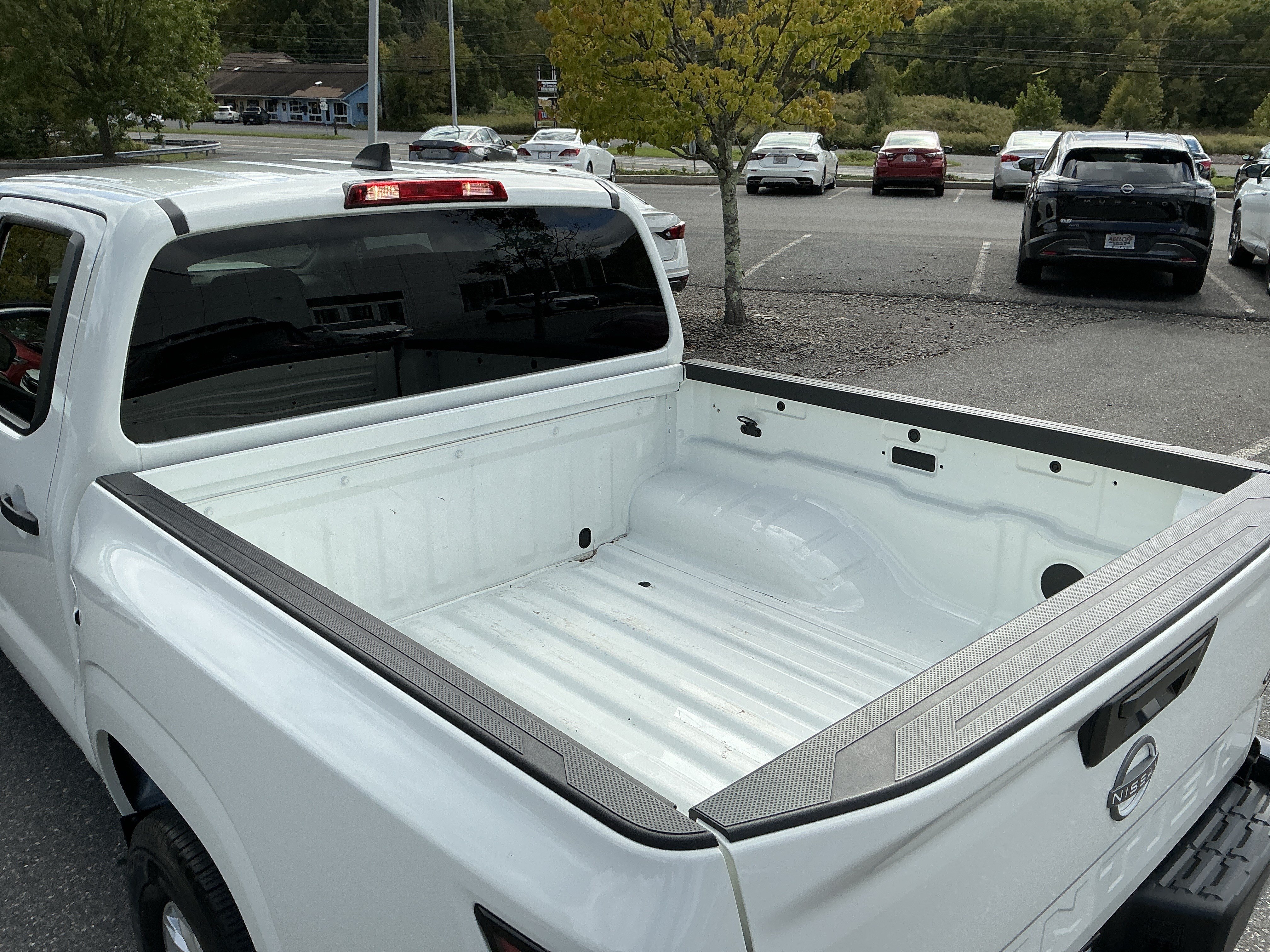 Used 2024 Nissan Frontier S AWD/4WD image 17