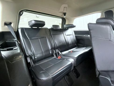 Used 2024 Ford Expedition XLT image 20