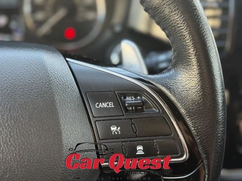 Used 2017 Mitsubishi Outlander GT AWD/4WD image 38