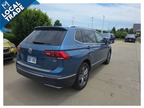 Used 2018 Volkswagen Tiguan SEL Premium FWD image 5
