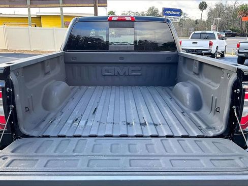 Used 2018 GMC Sierra 1500 SLT image 29