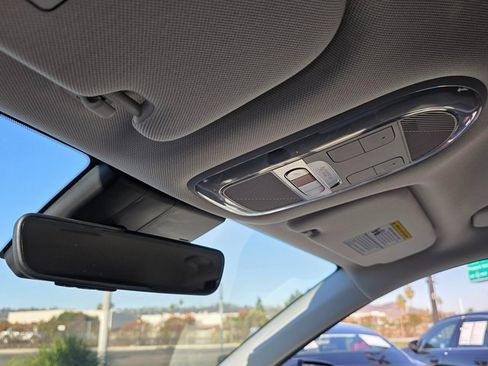 Used 2025 Hyundai Ioniq 5 SEL image 34