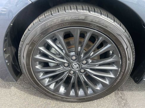 Used 2019 Toyota Avalon XSE w/ Carpet Mat Package image 19