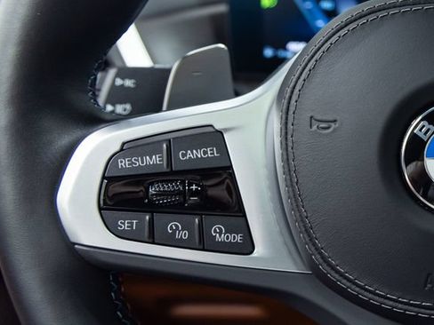 Used 2024 BMW X7 M60i w/ Executive Package AWD/4WD image 15