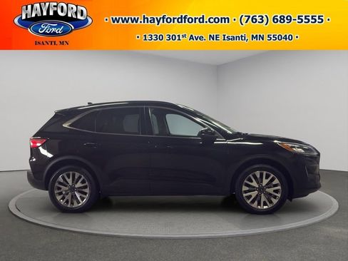 Used 2020 Ford Escape Titanium image 8