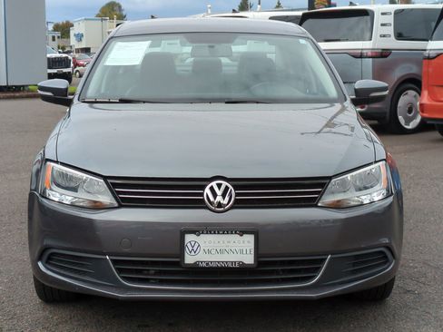 Used 2013 Volkswagen Jetta SE image 8