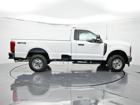 New 2026 Ford F250 XL w/ XL Chrome Package image 5