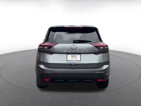 Used 2025 Nissan Rogue SV image 12