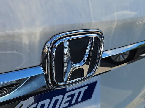 Used 2018 Honda Odyssey EX-L image 4