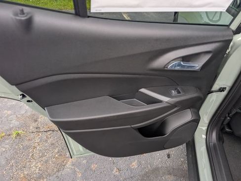 New 2026 Chevrolet Trax ACTIV w/ Driver Confidence Package FWD image 9