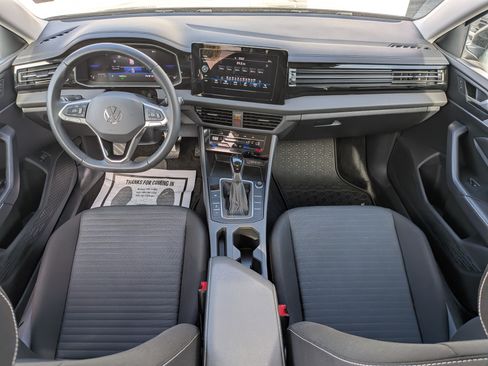 Certified 2025 Volkswagen Jetta S FWD image 13