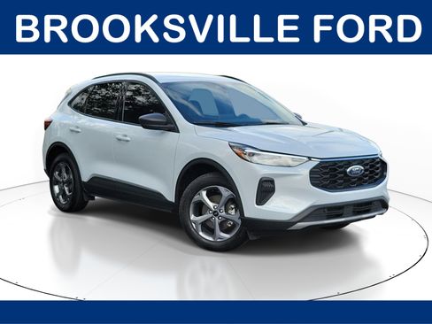 Used 2025 Ford Escape ST-Line FWD image 1