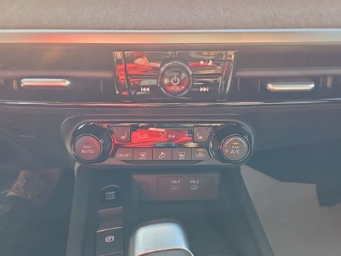 New 2026 Nissan Kicks SV AWD/4WD image 22