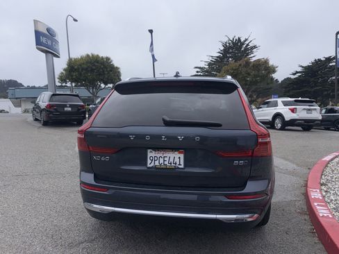 Used 2023 Volvo XC60 B5 Plus AWD/4WD image 6