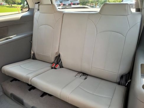 Used 2015 GMC Acadia SLT FWD image 23