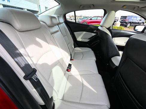 Used 2018 MAZDA MAZDA3 Grand Touring w/ Premium Equipment Package image 26