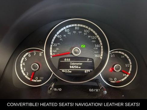 Used 2014 Volkswagen Beetle R-Line FWD image 16