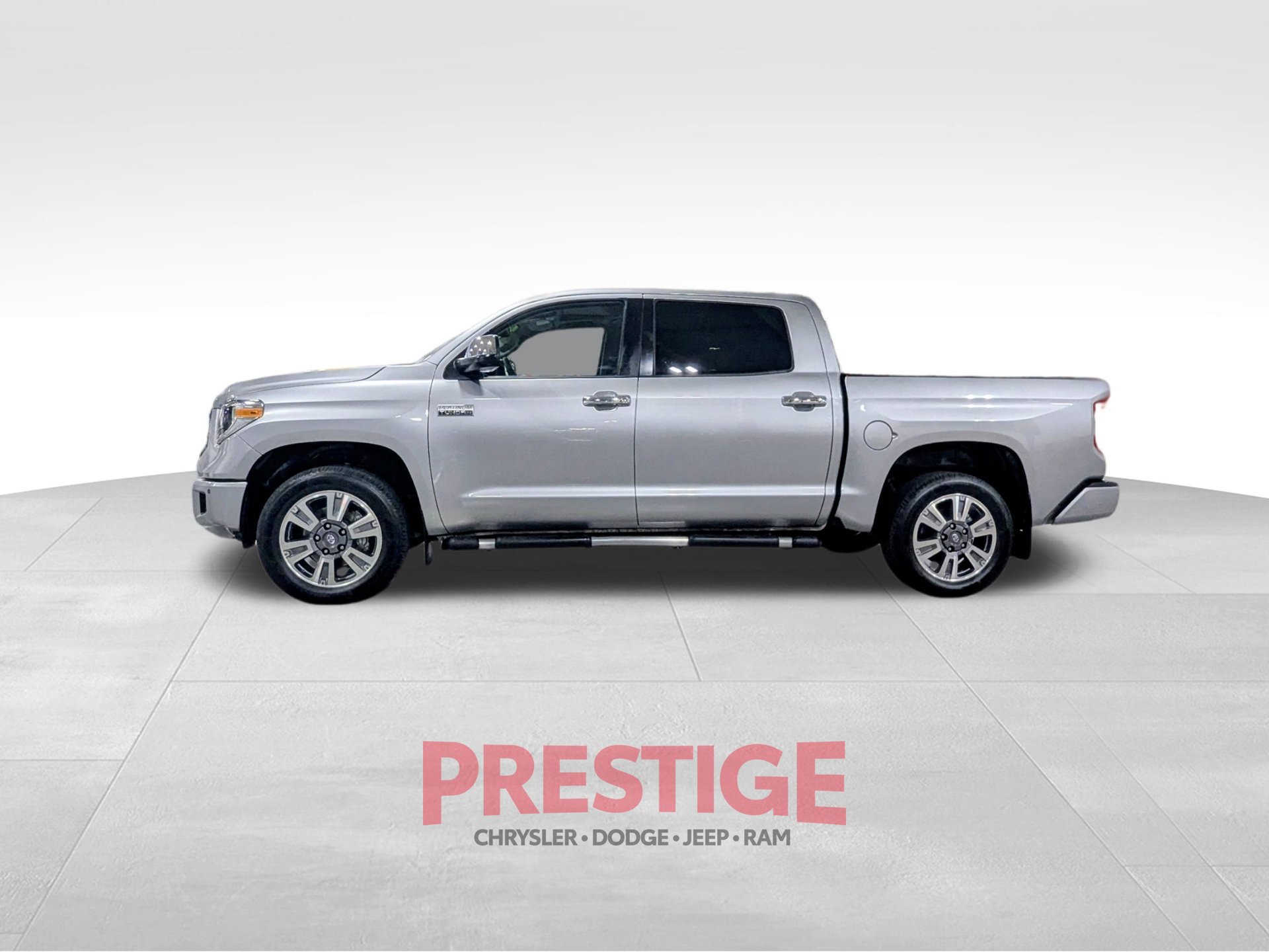 Used 2018 Toyota Tundra Platinum AWD/4WD image 12