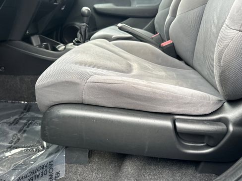 Used 2011 Honda Fit image 13