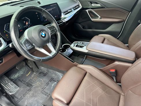 Used 2023 BMW X1 xDrive28i w/ Convenience Package AWD/4WD image 11