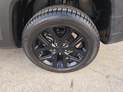 Used 2023 Jeep Renegade Altitude w/ Sun/Sound Group image 24