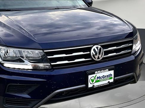 Used 2021 Volkswagen Tiguan SE AWD/4WD image 35