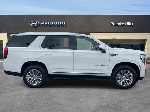 Used 2025 GMC Yukon Denali AWD/4WD image 4