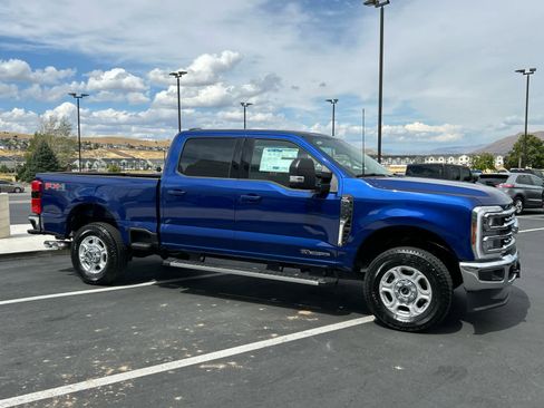 New 2026 Ford F350 XLT w/ XLT Premium Package image 9